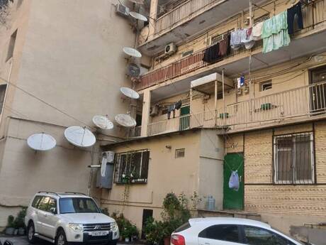 Elan №6518466 - Bakı, Xalqlar Dostluğu m., 2 otaqlı, 42 m², 2/5 mərtəbə