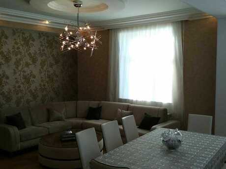 3 rooms · 120 m² · floor 8/17, Memar Əcəmi