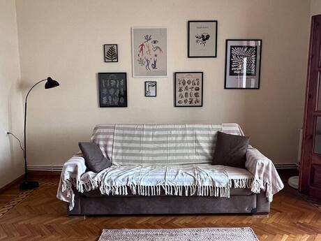 Sahildə 2 otaqlı köhnə tikili mənzil kirayə verilir, 70 m², 900 AZN/ay, şəkil 3 / 11