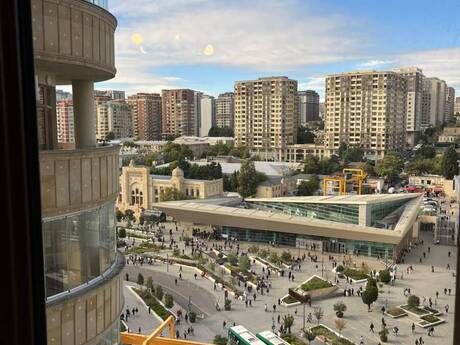 Elan №6518549 - Bakı, 28 May m., 2 otaqlı, 100 m², 12/17 mərtəbə
