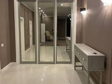 8 Noyabrda 4 otaqlı yeni tikili mənzil kirayə verilir, 350 m², 2 499 AZN/ay, şəkil 4 / 12
