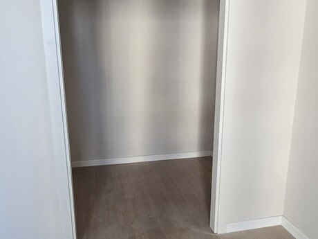 Sea Breezedə 2 otaqlı köhnə tikili mənzil satılır, 69,6 m², 380 000 AZN, şəkil 2 / 9