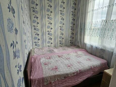 7-ci mikrorayonda 2 otaqlı köhnə tikili mənzil kirayə verilir, 50 m², 500 AZN/ay, şəkil 4 / 10