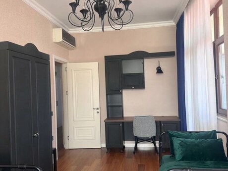3-room new-build apartment for rent in Şah İsmayıl Xətai, 115 m², 1 500 AZN/mo, photo 5 / 12