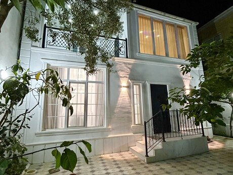 6 otaq · 230 m², Yeni Ramana