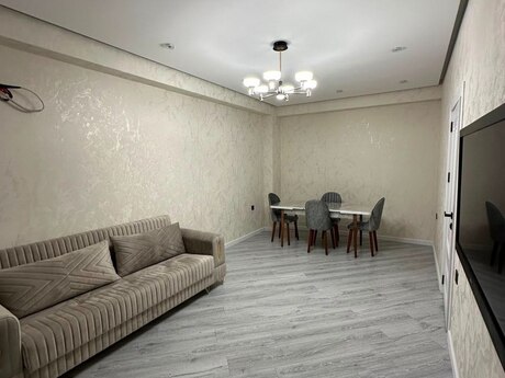 Elan №6518741 - Bakı, Neftçilər m., 3 otaqlı, 100 m², 13/20 mərtəbə