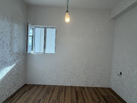 Qurtuluş 93 kompleksində 2 otaqlı yeni tikili mənzil satılır, 40 m², 58 500 AZN, şəkil 3 / 10
