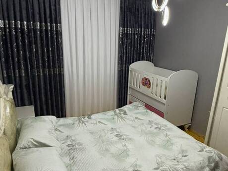 4-room old-build apartment for sale in Xalqlar Dostluğu, 110 m², 203 000 AZN, photo 5 / 12