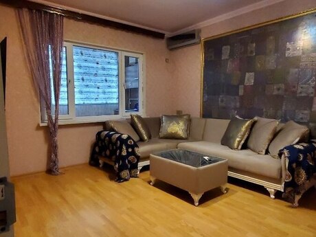 İnşaatçılarda 3 otaqlı köhnə tikili mənzil satılır, 67 m², 220 000 AZN, şəkil 5 / 10