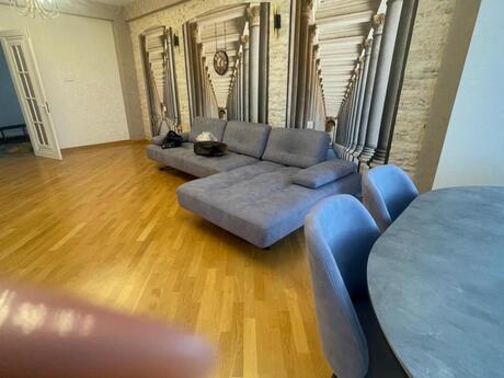 3-room new-build apartment for rent in Şah İsmayıl Xətai, 170 m², 1 500 AZN/mo, photo 4 / 12