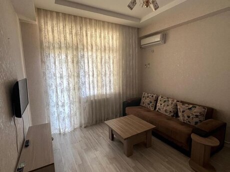Qələbə Residence kompleksində 2 otaqlı yeni tikili mənzil kirayə verilir, 65 m², 850 AZN/ay, şəkil 2 / 8