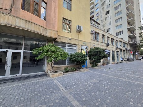 Elan №6518825 - Bakı, Nəsimi r., 120 m²