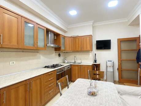 İnşaatçılarda 2 otaqlı yeni tikili mənzil satılır, 104 m², 265 000 AZN, şəkil 4 / 12
