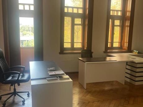 Elan №6518828 - Bakı, Nizami m., 360 m²