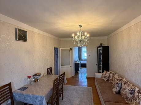 Продаётся 3-комнатная квартира в старом фонде, Neftçilər, 75 м², 162 000 AZN, фото 2 / 10