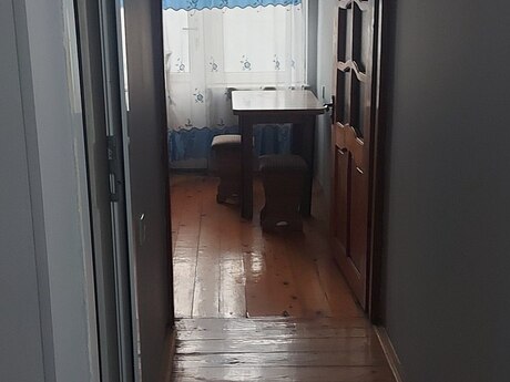 Əhmədlidə 3 otaqlı köhnə tikili mənzil satılır, 76,8 m², 175 000 AZN, şəkil 2 / 8