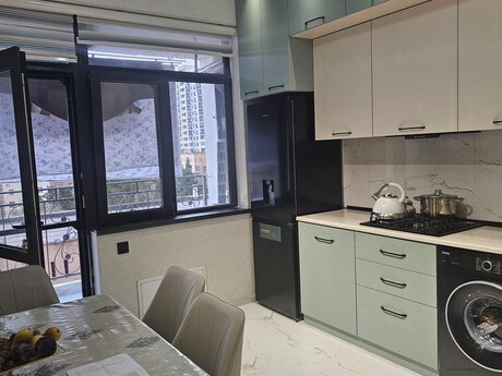 Qara Qarayevdə 2 otaqlı yeni tikili mənzil kirayə verilir, 65 m², 700 AZN/ay, şəkil 4 / 11