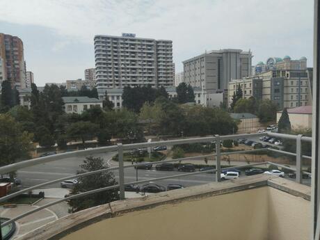 3 otaq · 167 m²
