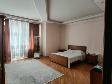Elmlər Akademiyasında 3 otaqlı yeni tikili mənzil satılır, 167 m², 430 000 AZN, şəkil 3 / 12