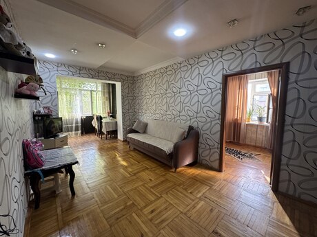 Hövsanda 2 otaqlı köhnə tikili mənzil satılır, 50 m², 97 000 AZN, şəkil 2 / 8