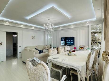 İnşaatçılarda 3 otaqlı yeni tikili mənzil satılır, 107 m², 250 000 AZN, şəkil 2 / 12