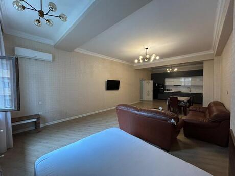 Продаётся 3-комнатная квартира в новостройке, 28 May, 151 м², 550 000 AZN, фото 5 / 12