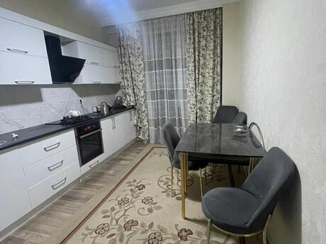 20 Yanvarda 2 otaqlı yeni tikili mənzil satılır, 80 m², 240 000 AZN, şəkil 5 / 10