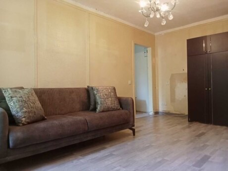 Bakıxanovda 1 otaqlı köhnə tikili mənzil satılır, 35 m², 107 000 AZN, şəkil 2 / 8