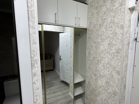Neftçilərdə 2 otaqlı köhnə tikili mənzil satılır, 40 m², 125 500 AZN, şəkil 5 / 8