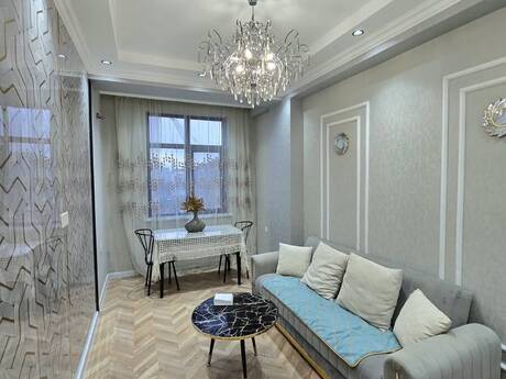 Elan №6517868 - Bakı, Qara Qarayev m., 2 otaqlı, 40 m², 15/17 mərtəbə