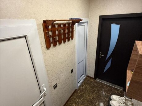 Продаётся 3-комнатная квартира в старом фонде, İnşaatçılar, 60 м², 223 000 AZN, фото 4 / 12