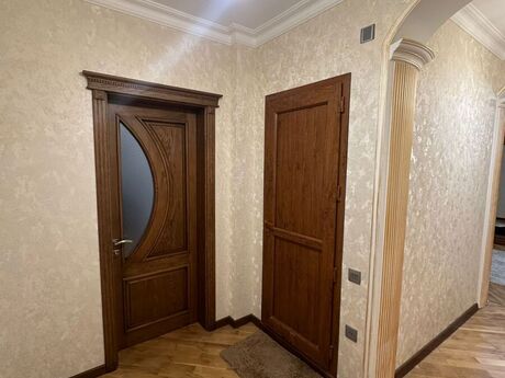 İnşaatçılarda 4 otaqlı yeni tikili mənzil satılır, 156 m², 430 000 AZN, şəkil 4 / 12