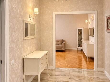 2-room new-build apartment for rent in Grand Hayat residence, 106 m², 1 500 AZN/mo, photo 3 / 12