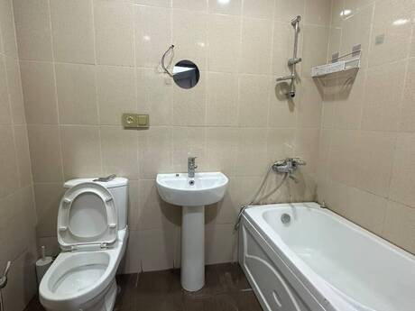 2-room new-build apartment for sale in Yasamal, 42 m², 140 000 AZN, photo 4 / 11