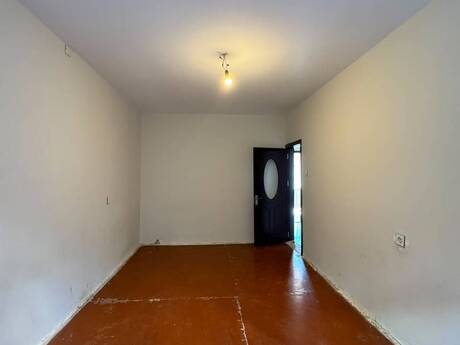 Продаётся 2-комнатная квартира в старом фонде, Həzi Aslanov, 60 м², 150 000 AZN, фото 3 / 5