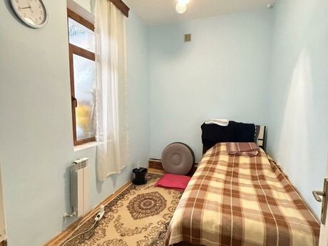 2-room old-build apartment for sale in İnşaatçılar, 52 m², 128 000 AZN, photo 3 / 8