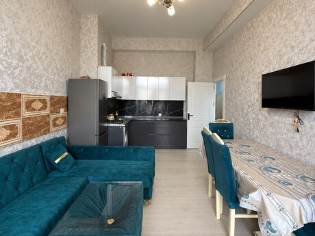 3 otaqlı mənzil, 95 m², 28 May, 337 AZN