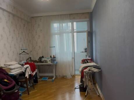 İnşaatçılarda 4 otaqlı köhnə tikili mənzil satılır, 160 m², 360 000 AZN, şəkil 4 / 7