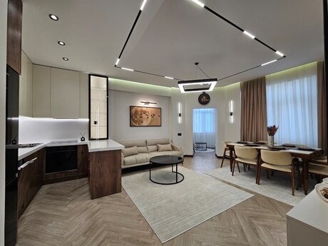 Elan №6519547 - Bakı, Şah İsmayıl Xətai m., 2 otaqlı, 70 m², 17/18 mərtəbə