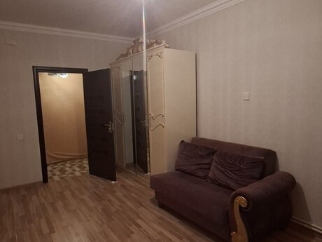 Сдаётся 1-комнатная квартира в старом фонде, İnşaatçılar, 45 м², 450 AZN/мес, фото 3 / 12