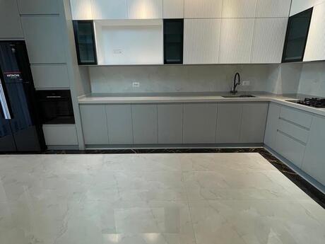 Elan №6519596 - Bakı, Şah İsmayıl Xətai m., 4 otaqlı, 200 m², 4/20 mərtəbə