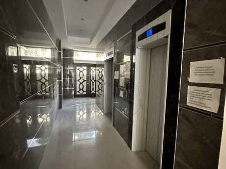 28 Mayda 3 otaqlı yeni tikili mənzil satılır, 105 m², 305 000 AZN, şəkil 3 / 12