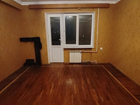 3-room old-build apartment for rent in 20 Yanvar, 85 m², 600 AZN/mo, photo 2 / 12