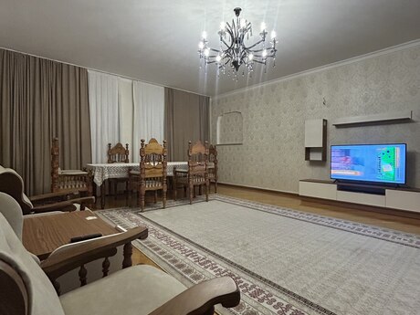 Объявление №6519697 - Баку, м. Элмляр Академиясы, 3-комн., 220 м², 15/19 этаж