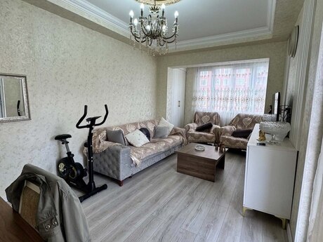 2-room old-build apartment for sale in Azadlıq Prospekti, 62 m², 191 000 AZN, photo 3 / 12
