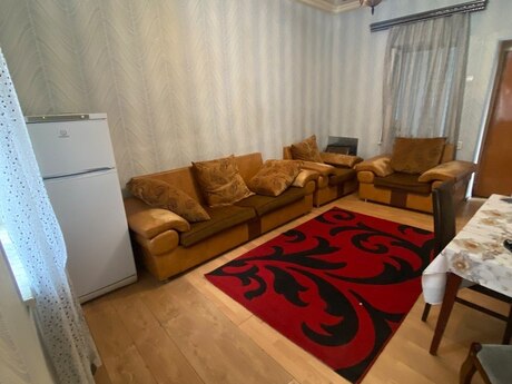 2 otaq · 45 m², 8 Noyabr