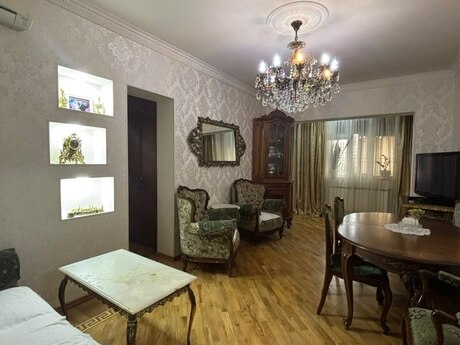 Сдаётся 3-комнатная квартира в старом фонде, 8-ci mikrorayon, 75 м², 750 AZN/мес, фото 2 / 10