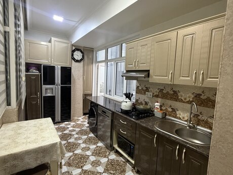 3-room new-build apartment for sale in İnşaatçılar, 70 m², 159 000 AZN, photo 4 / 12