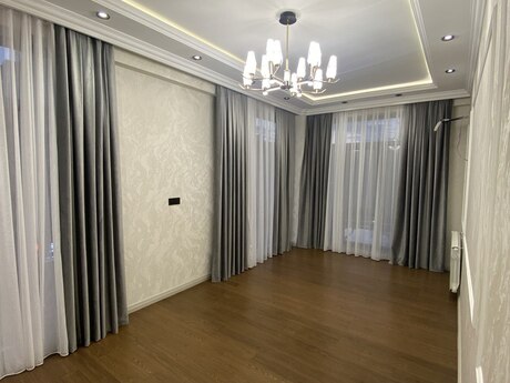 2 otaqlı mənzil, 85 m², 28 May: 265 000 ₼ 2