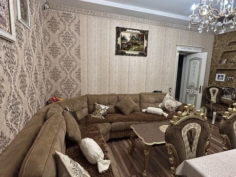 3 rooms · 70 m² · floor 3/3, NZS